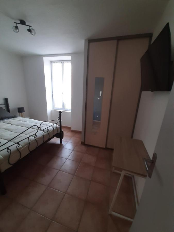 Maison 100 M2, Terrasse 25 M2, Clim, 3 Chbs Avec Tv, Parking بييرُلات المظهر الخارجي الصورة