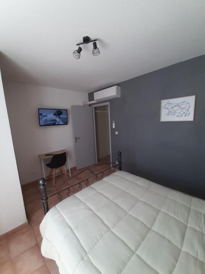 Maison 100 M2, Terrasse 25 M2, Clim, 3 Chbs Avec Tv, Parking بييرُلات المظهر الخارجي الصورة